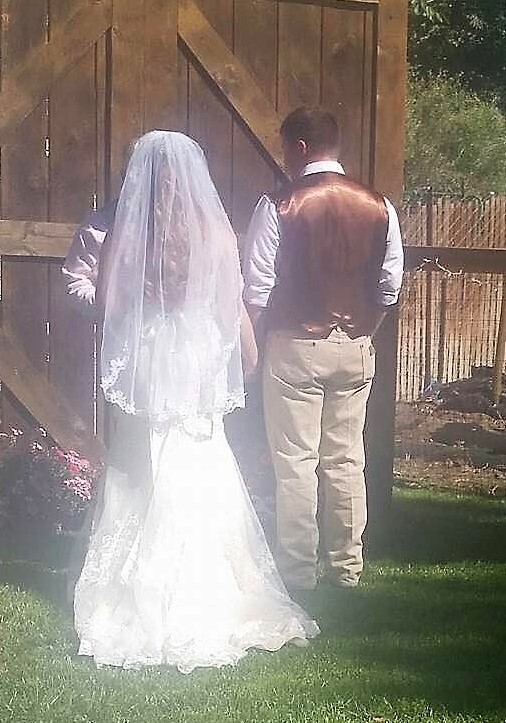 Dylan & Megan Slentz. Mobile Image